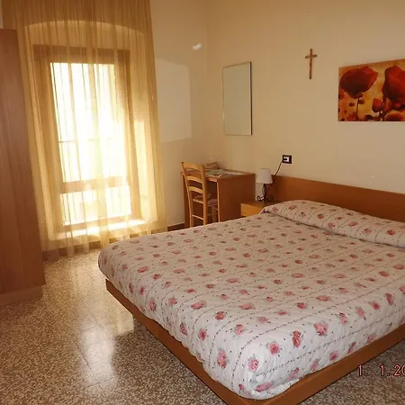 Albergo Dal Baffo Lazise Exterior foto
